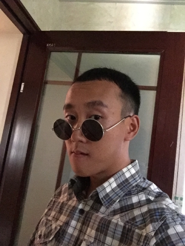 悲喜的第一张照片--四川闪婚服务中心