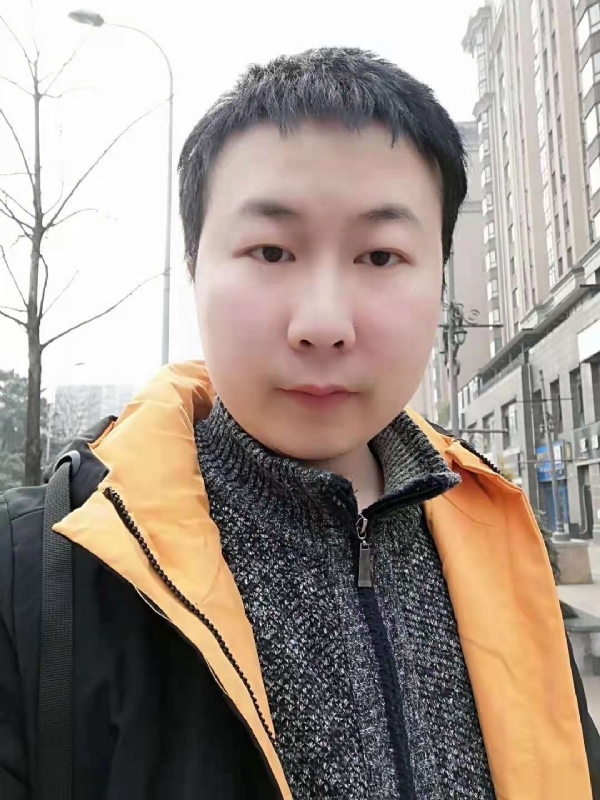 李李的第一张照片--四川闪婚服务中心