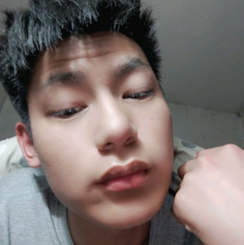 路长慢慢走的第一张照片--四川闪婚服务中心