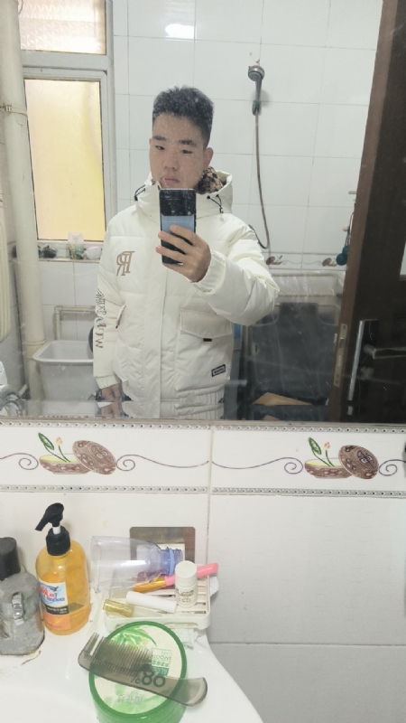 小李的第一张照片--四川闪婚服务中心