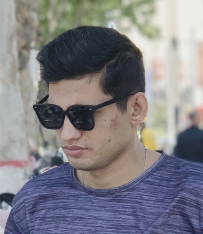 Harry的第四张照片--四川闪婚服务中心