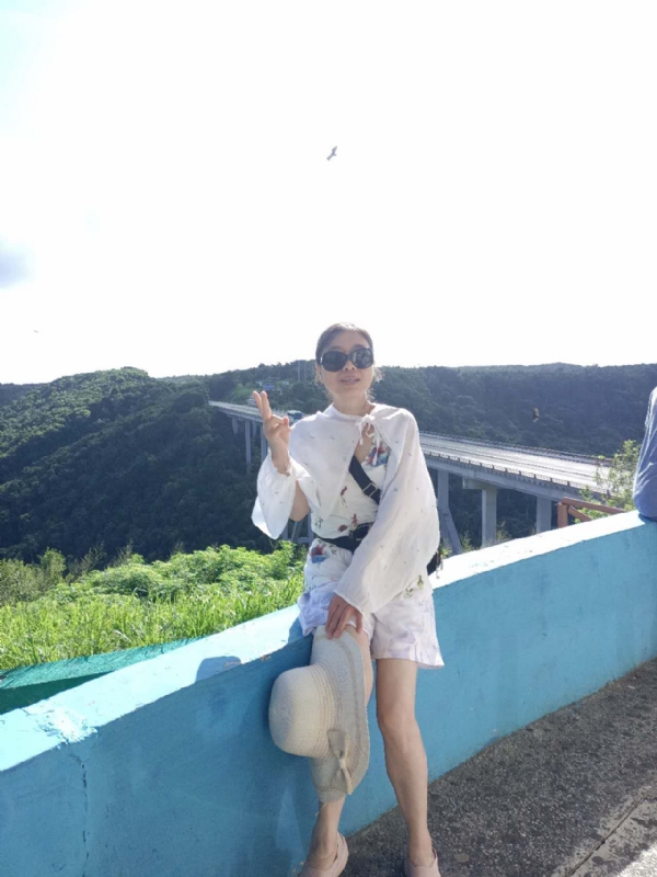 Jolan的第二张照片--四川闪婚服务中心