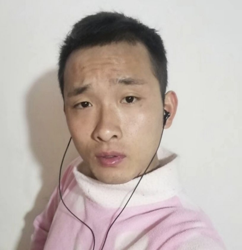 孤月的第一张照片--四川闪婚服务中心