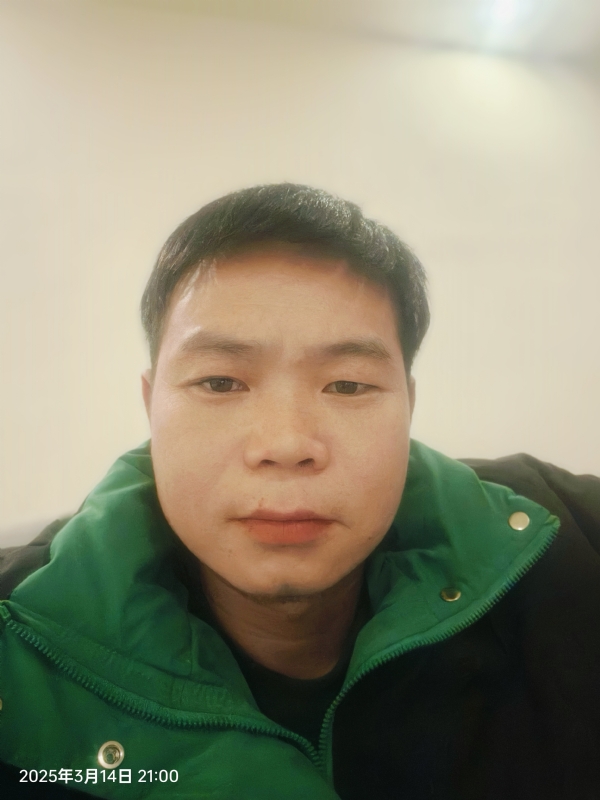 大哥本地的的第一张照片--四川闪婚服务中心